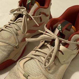 Adidas Harden Stepback 3 Basketball Shoe